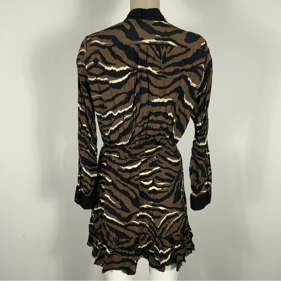 💕 Zara Black and White Wrap Dress with Plunge Neckline M - Picture 4 of 13